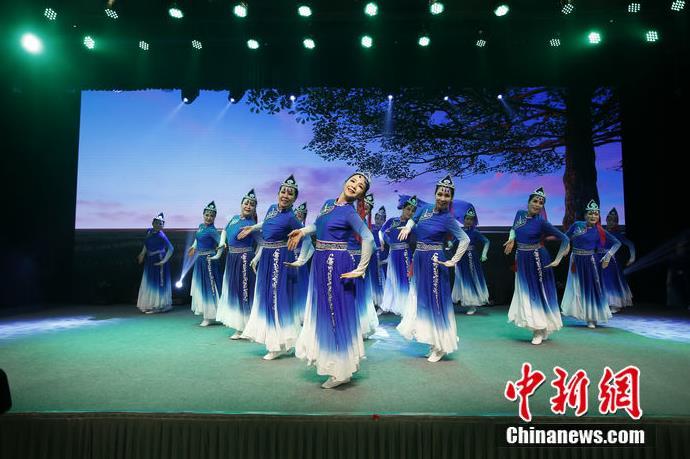 舞蹈《草原情》